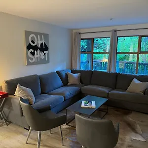 Apartment Beautiful 1br 1ba At Northstar-whistler, Bc, Whistler