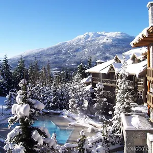 Blackcomb Springs By Clique Hotel